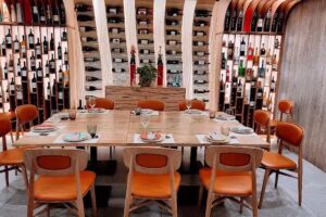 LA TAPICA Restaurante , Carmen & Francisco &ndash;