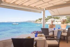 La Terraza l Restaurante puerto de Alcudia