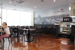 La Terraza &ndash; restaurante & bar