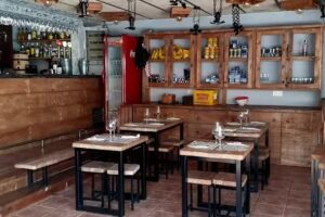 La Vermuteria de la Plaça