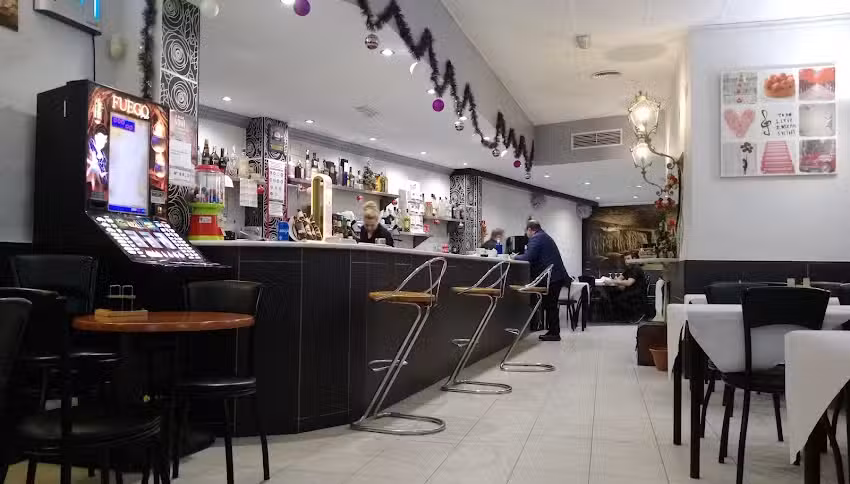 La Vidrieria Art Bar