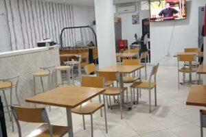 L&rsquo;Arbo&ccedil; pizzeria Doner kebab