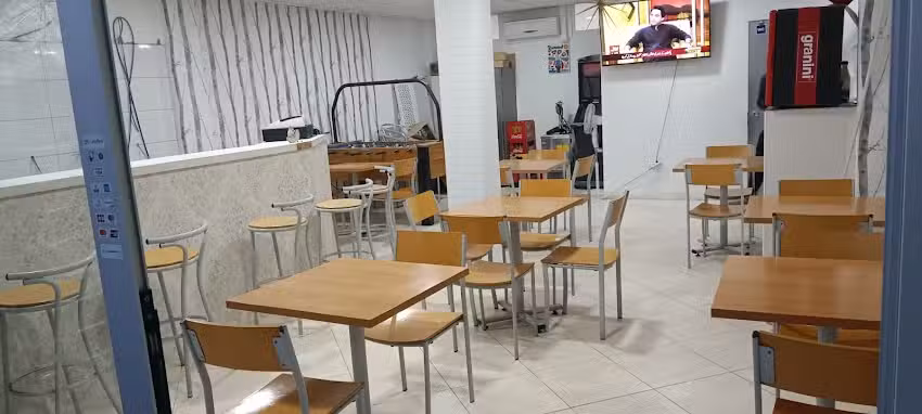 L&rsquo;Arbo&ccedil; pizzeria Doner kebab