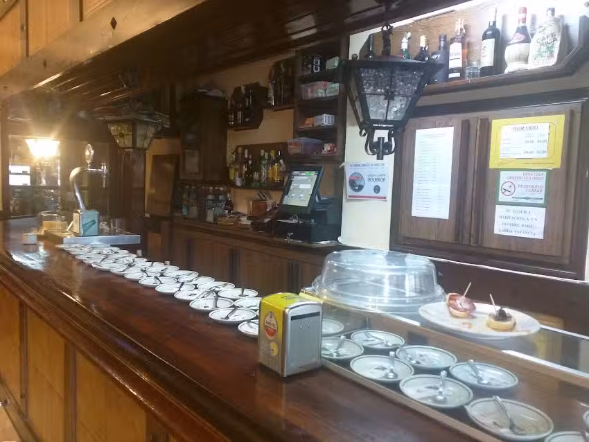 Larrea jatetxe taberna