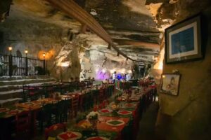 Las Cuevas de Can Singla