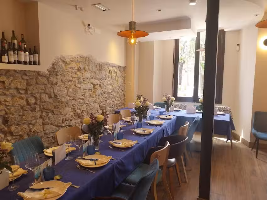 LAS DELICIAS DE G&Uuml;ELA