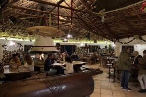 Las Dunas &bull; Bar & Lounge