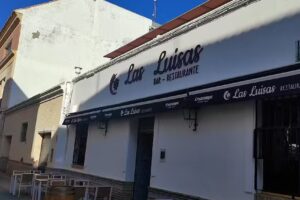 Las Luisas: Bar & Restaurante