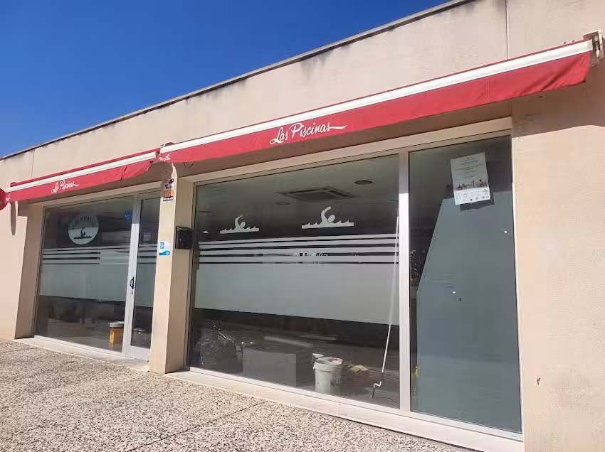 Las Piscinas