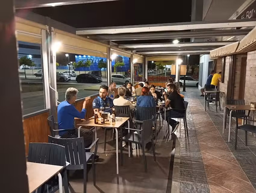 Latin Wolf Cafe Bar Restaurant