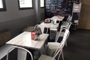 Lau Bide Ama&ntilde;a Taberna