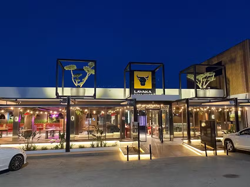 LAVAKA Steak House Restaurant