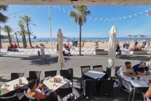 lil bobs beach bar n grill