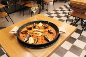 Listo Ristorante Pizzer&iacute;a Tapas