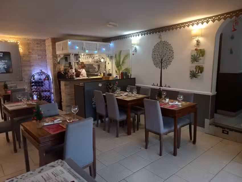 Little Elm Restaurant