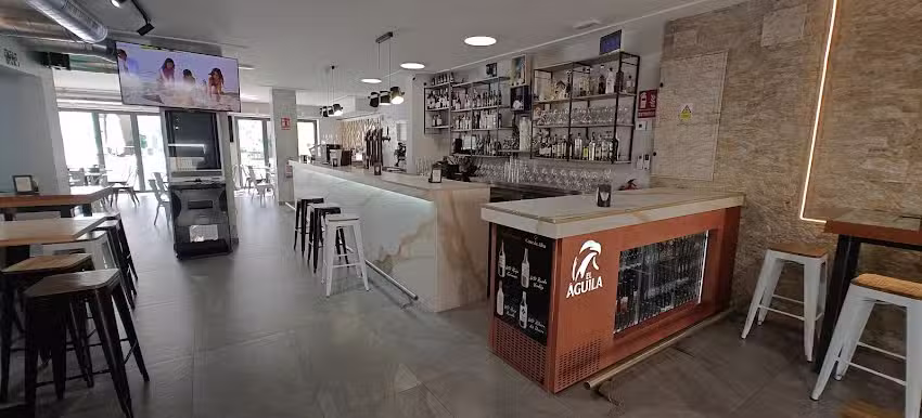 Local Principal -Taberna La Manchega