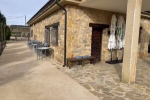 Local social de Arroyo Cerezo Roca de Guia