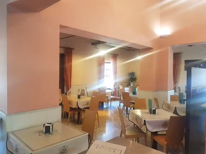 Locomotora Restaurant&Grill