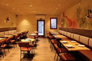 Lol&oacute; &ndash; M&eacute;s Que Vins