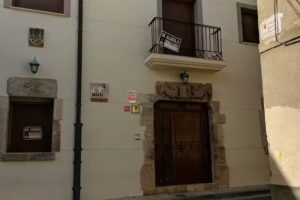 Los Leon&eacute;s Restaurante