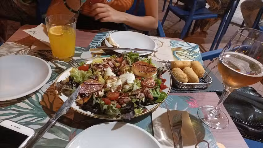 Los Llanillos
