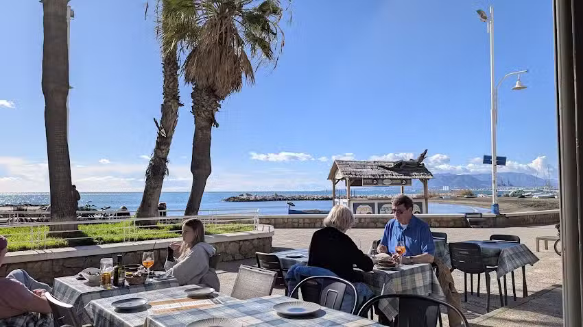 Los Marang&oacute;s Pedregalejo | Tapas y Comida Espa&ntilde;ola