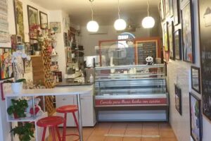 Los Pucheros de Santa Luc&iacute;a