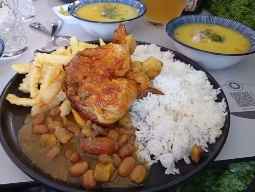 Los Torres Sabros&oacute;n