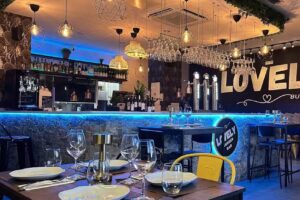 📍Lovely Burger Bar