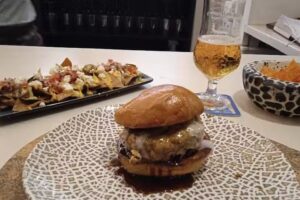 MADNESS smash burgers