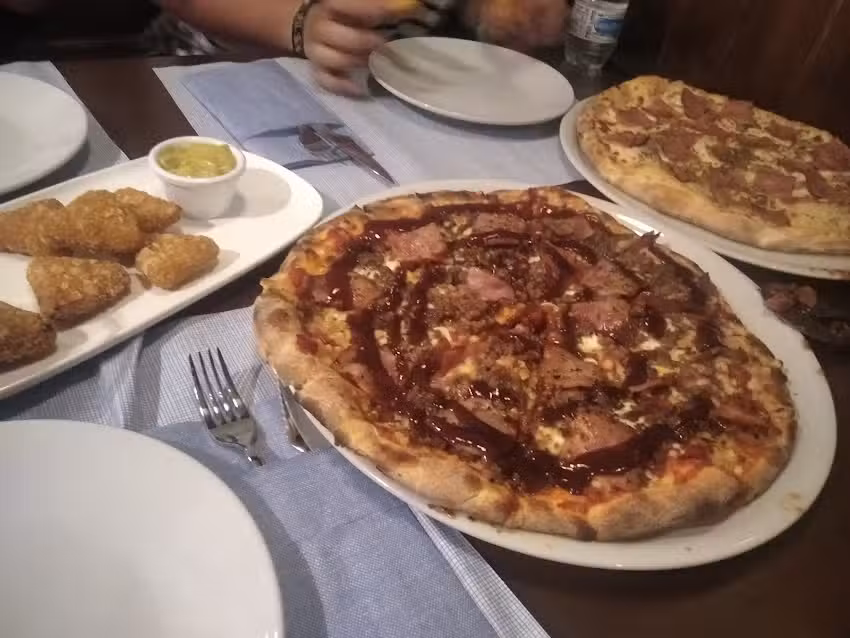 Malabares Pizza Bar
