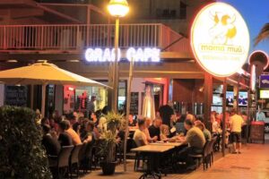 Mama Mu&uacute; Steakhouse & Pizza &ndash; Cafe