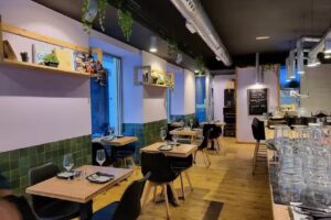 Manaw &ndash; Nikkei Bar