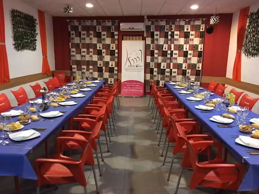 Manuel&acute;s Caf&eacute; Bar