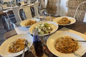 Mariscos de Grecia Restaurant