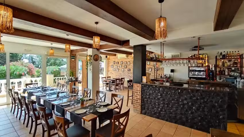 Mas Fumats Bistro biker