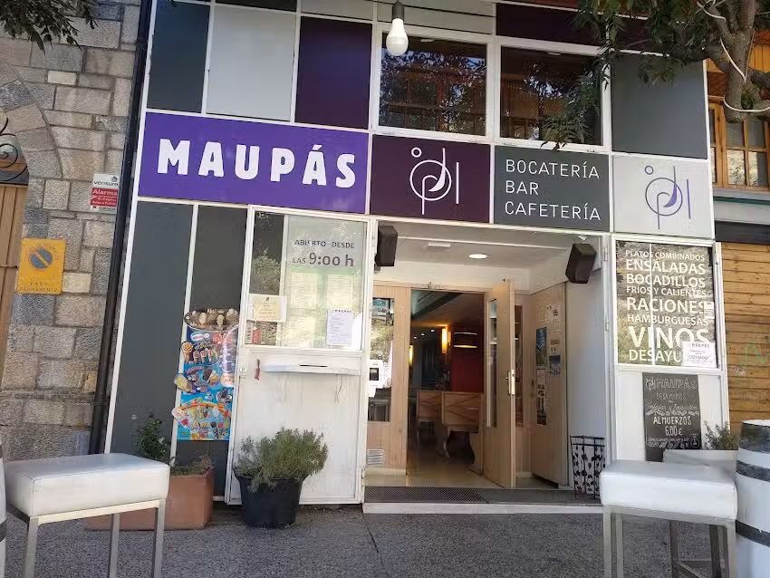 Maup&aacute;s