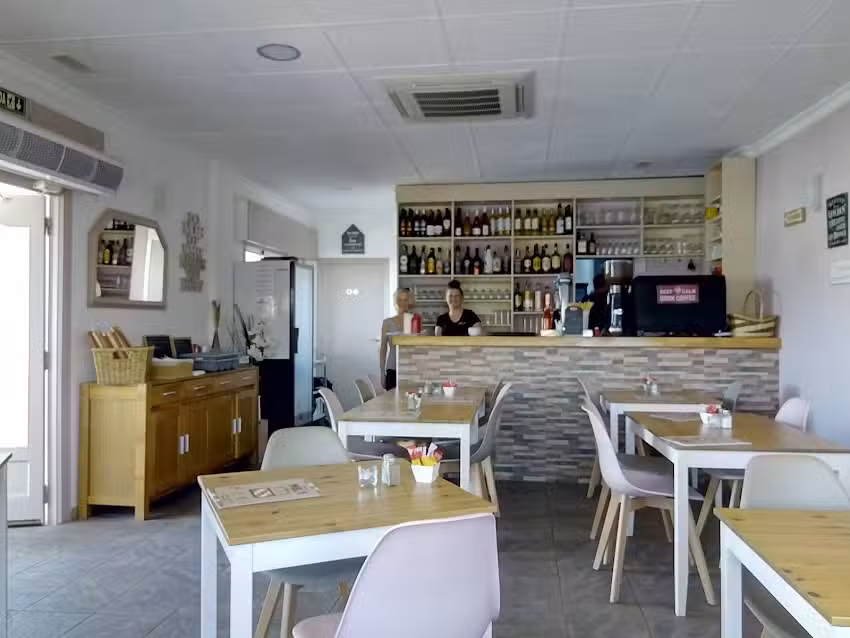 Mel&rsquo;s Kitchen