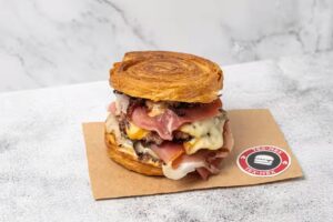 MENJA&rsquo;T EL MON