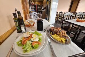 Mes&oacute;n A&rsquo;Esquina