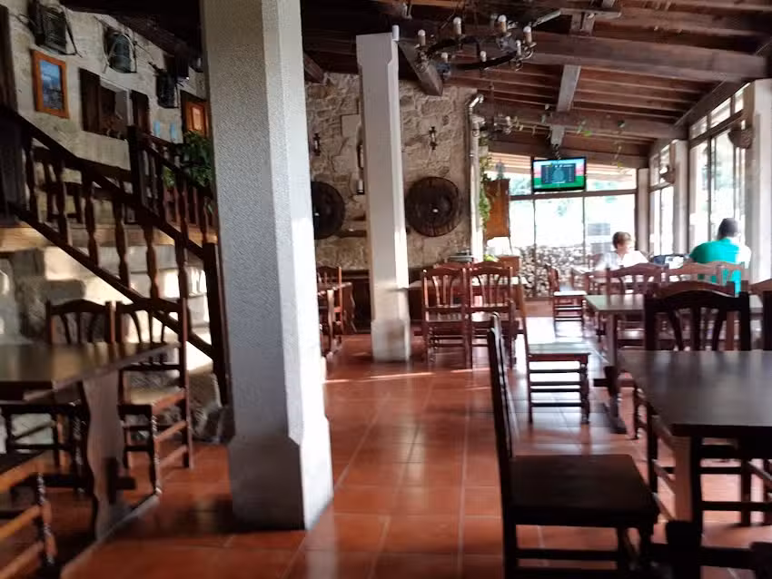 Mes&oacute;n Abad&iacute;a de San Enrique