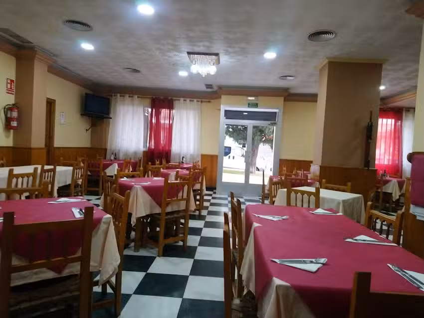 Mes&oacute;n Antequera