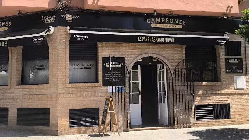 Mes&oacute;n Campeones