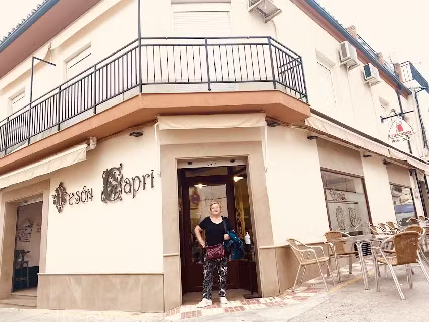 Mes&oacute;n &laquo;Capri&raquo;