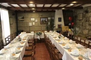 Mes&oacute;n Casta&ntilde;o