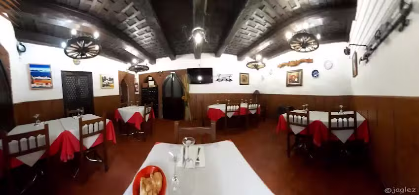 Mes&oacute;n Castellano