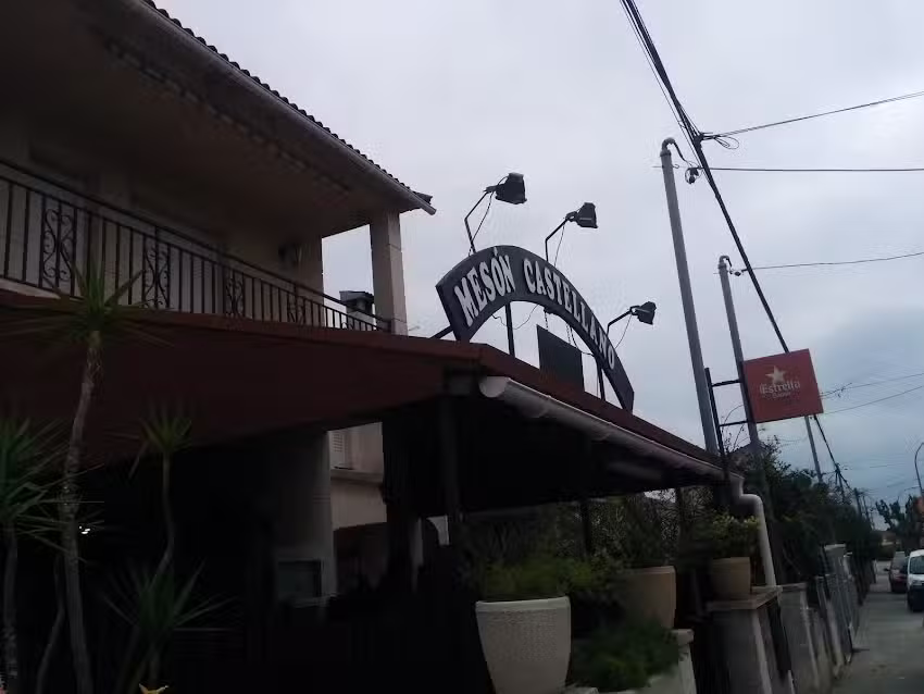 Mes&oacute;n Castellano