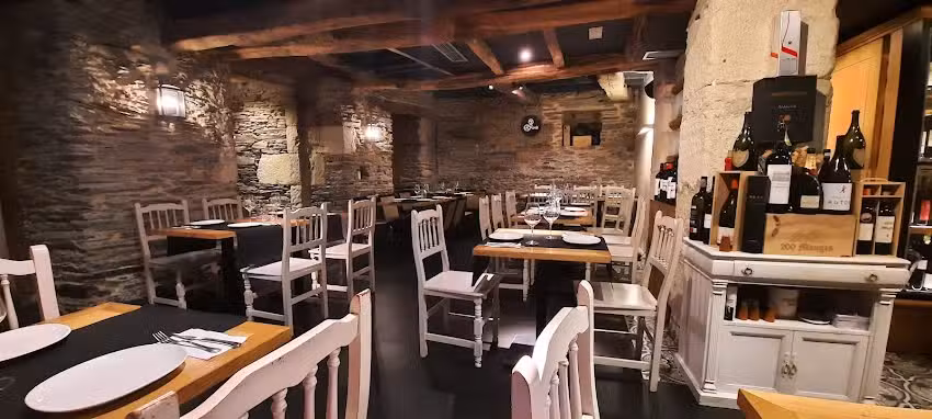 Mes&oacute;n Castelo