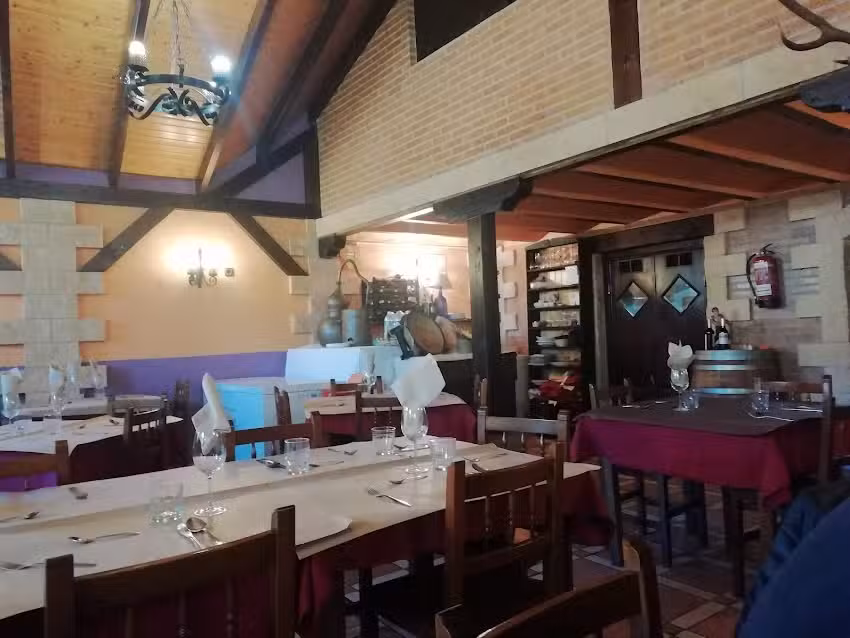 Mes&oacute;n Conde de Badar&aacute;n