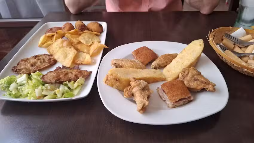 Mes&oacute;n Copete